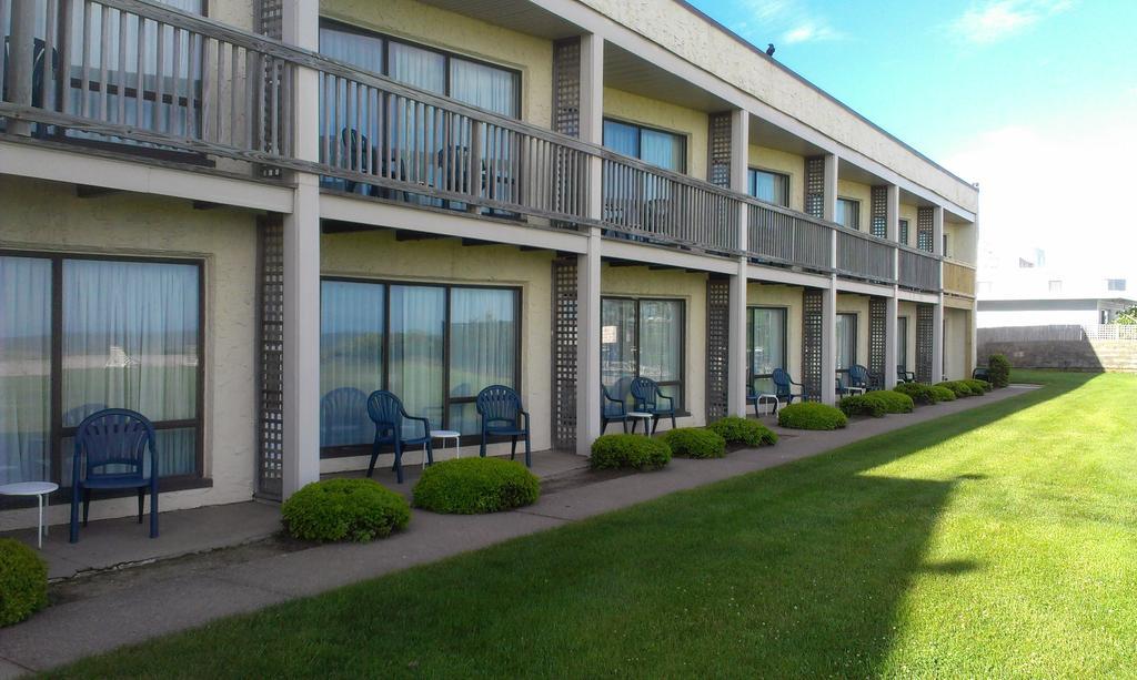 Surf & Sand Beach Motel South Yarmouth Bagian luar foto